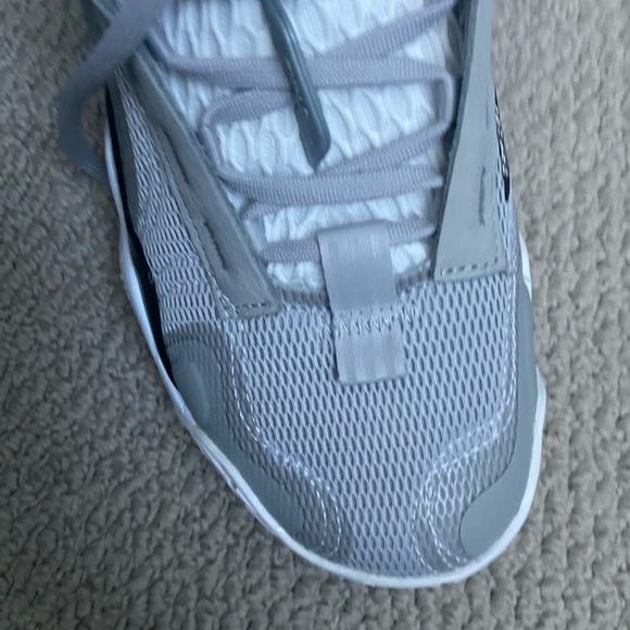 ADIDAS EXHIBIT B BASKETBALL SHOES - Picture 6 of 6